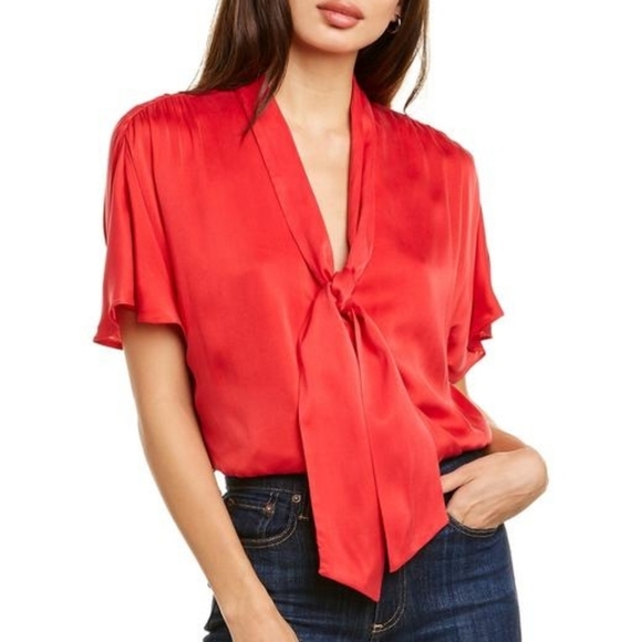Alice + Olivia Tops - 🎉2×HP!🎉 Alice + Olivia Livvy Silk Blend Red Top